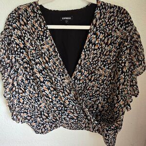 Express Deep V Patterned Cropped Blouse Size Medium